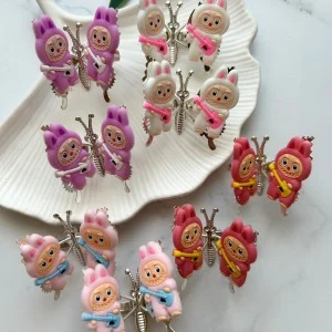 Labubu Sallantılı Toka